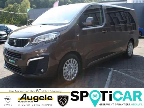 Used PEUGEOT TRAVELLER Diesel 2017 Ad 