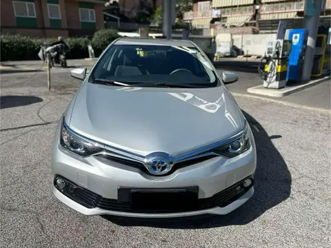 Used TOYOTA AURIS Hybrid 2017 Ad 