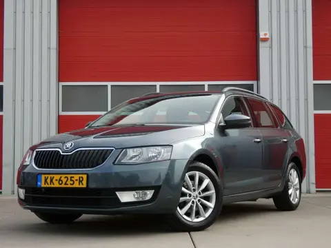 Annonce SKODA OCTAVIA Essence 2016 d'occasion 