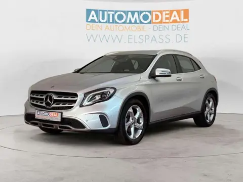 Annonce MERCEDES-BENZ CLASSE GLA Essence 2019 d'occasion 