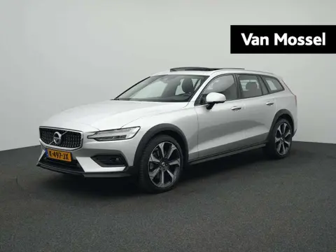 Used VOLVO V60 Hybrid 2021 Ad 