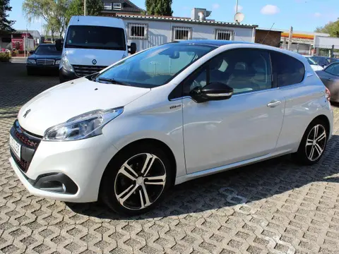 Used PEUGEOT 208 Petrol 2017 Ad 