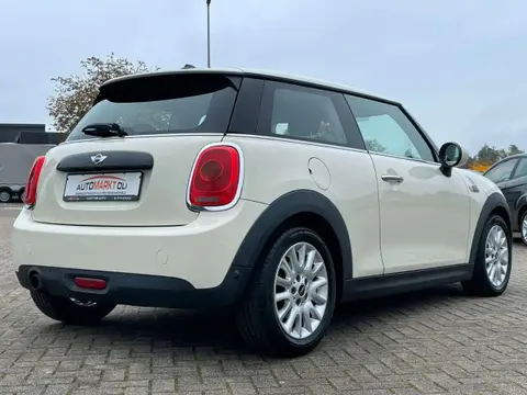 Used MINI COOPER Petrol 2015 Ad 