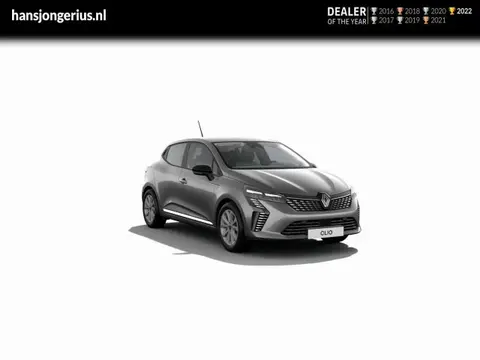 Used RENAULT CLIO Hybrid 2024 Ad 