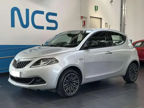 Annonce LANCIA YPSILON Hybride 2021 d'occasion 