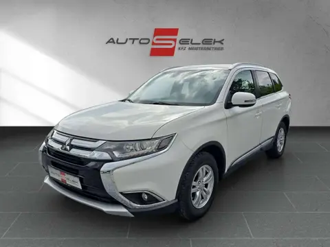 Annonce MITSUBISHI OUTLANDER Essence 2017 d'occasion 