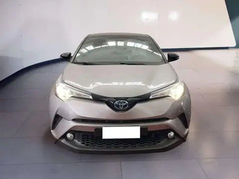 Used TOYOTA C-HR Hybrid 2018 Ad 