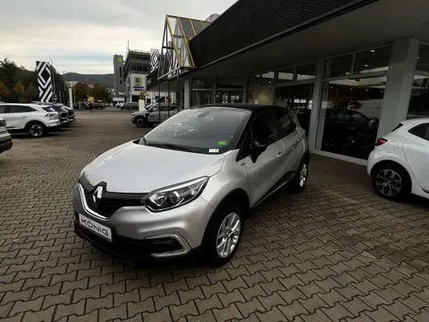 Used RENAULT CAPTUR Petrol 2018 Ad 