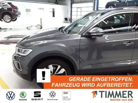 Used VOLKSWAGEN T-ROC Petrol 2023 Ad 