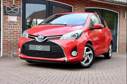 Used TOYOTA YARIS Hybrid 2016 Ad 