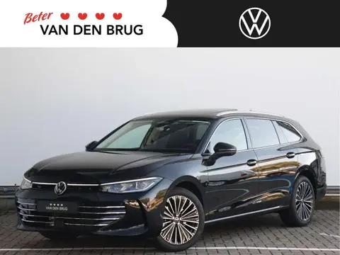 Used VOLKSWAGEN PASSAT Petrol 2024 Ad 