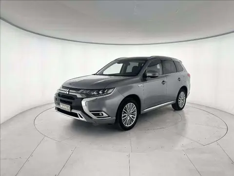 Annonce MITSUBISHI OUTLANDER Hybride 2019 d'occasion 