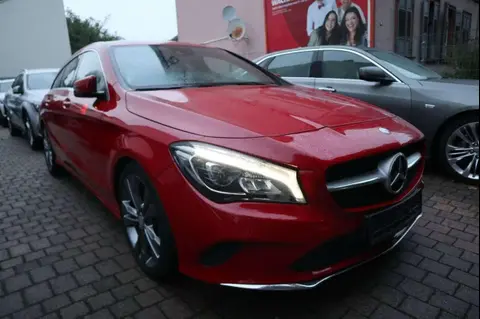 Used MERCEDES-BENZ CLASSE CLA Petrol 2016 Ad 