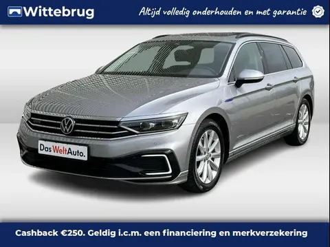 Used VOLKSWAGEN PASSAT Hybrid 2020 Ad 