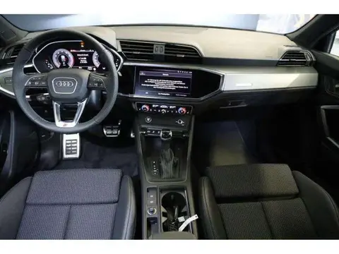 Annonce AUDI Q3 Essence 2024 d'occasion 