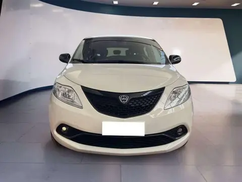 Annonce LANCIA YPSILON Essence 2020 d'occasion 