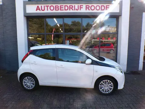 Annonce TOYOTA AYGO Essence 2019 d'occasion 