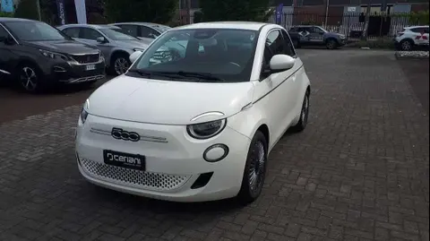 Used FIAT 500 Electric 2024 Ad 