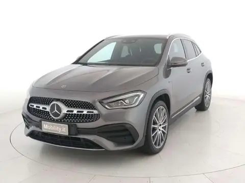 Used MERCEDES-BENZ CLASSE GLA Hybrid 2020 Ad 