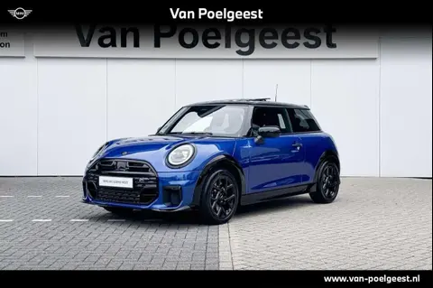 Used MINI COOPER Petrol 2024 Ad 