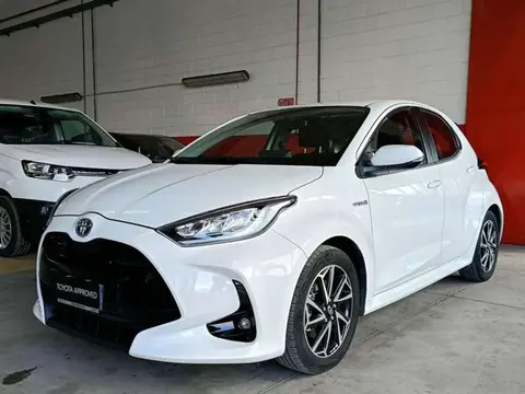 Used TOYOTA YARIS Hybrid 2020 Ad 