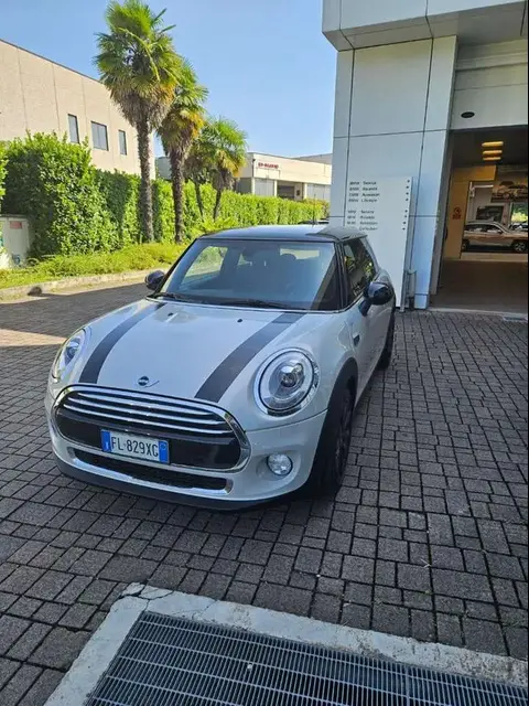 Used MINI COOPER Diesel 2017 Ad 