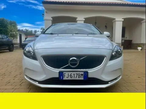 Used VOLVO V40 Diesel 2017 Ad 