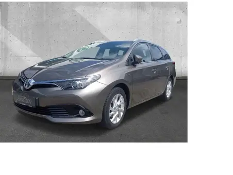 Used TOYOTA AURIS Hybrid 2019 Ad 