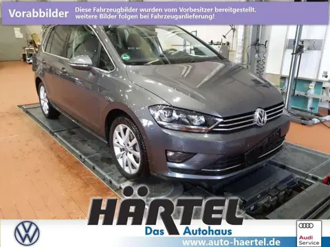 Used VOLKSWAGEN GOLF Petrol 2017 Ad 