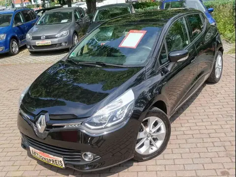 Used RENAULT CLIO Petrol 2015 Ad 