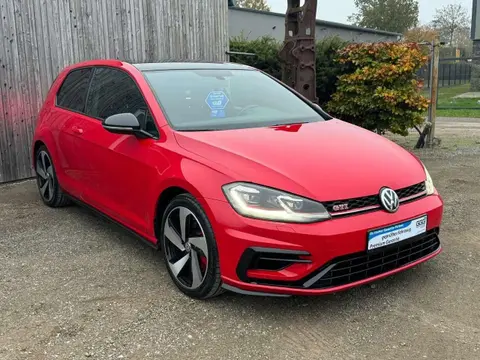 Used VOLKSWAGEN GOLF Petrol 2018 Ad 