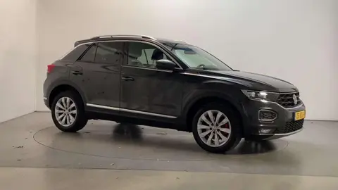 Used VOLKSWAGEN T-ROC Petrol 2019 Ad 