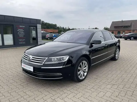 Used VOLKSWAGEN PHAETON Petrol 2015 Ad 