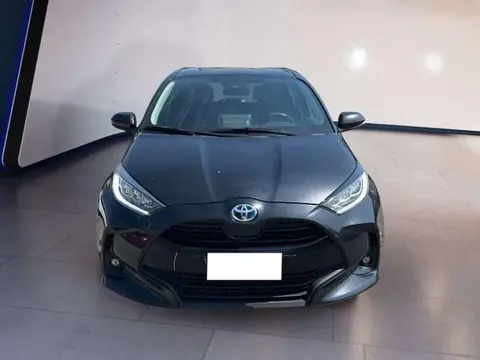 Used TOYOTA YARIS Hybrid 2021 Ad 