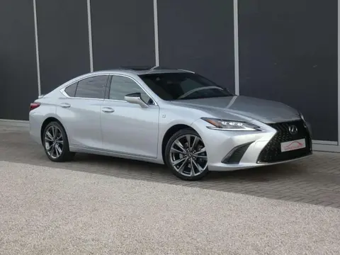 Used LEXUS ES Hybrid 2021 Ad 