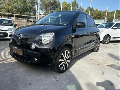 Used RENAULT TWINGO Petrol 2018 Ad 