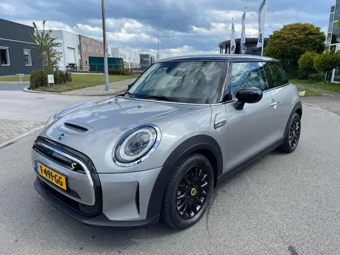 Used MINI COOPER Electric 2023 Ad 