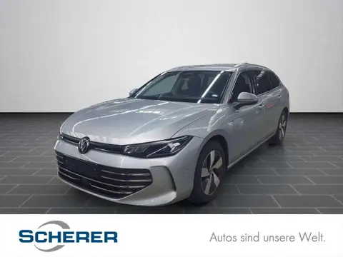 Used VOLKSWAGEN PASSAT Petrol 2024 Ad 