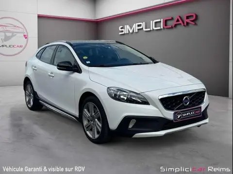 Used VOLVO V40 Diesel 2016 Ad 