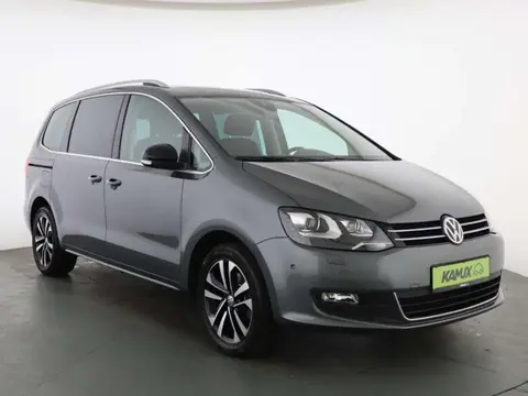 Used VOLKSWAGEN SHARAN Diesel 2019 Ad Germany