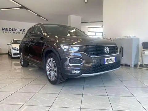 Used VOLKSWAGEN T-ROC Diesel 2019 Ad 