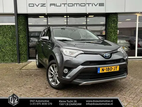 Used TOYOTA RAV4 Hybrid 2018 Ad 