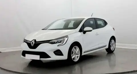 Used RENAULT CLIO Hybrid 2021 Ad 