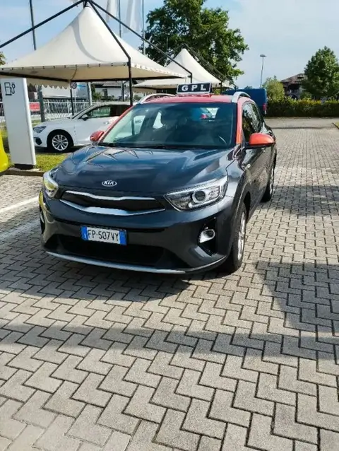 Used KIA STONIC LPG 2018 Ad 