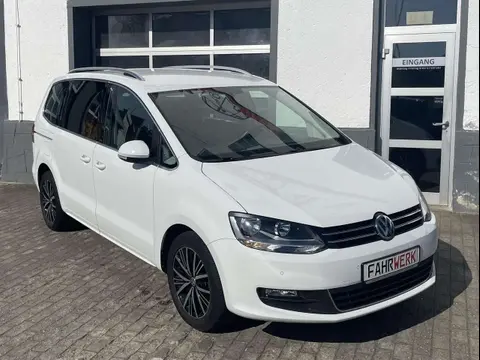 Used VOLKSWAGEN SHARAN Petrol 2017 Ad 