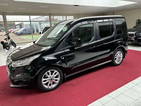 Used FORD TOURNEO Diesel 2017 Ad 