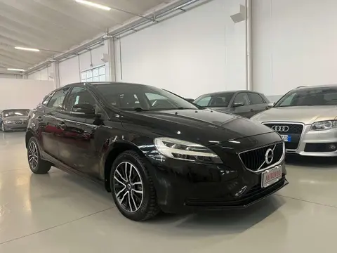 Annonce VOLVO V40 Diesel 2019 d'occasion 