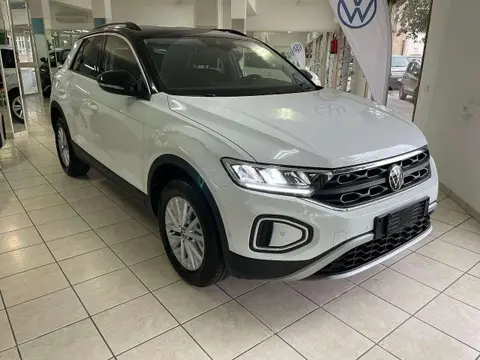 Annonce VOLKSWAGEN T-ROC Essence 2023 d'occasion 