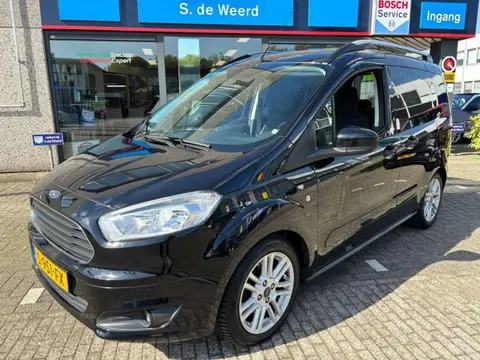 Used FORD TOURNEO Petrol 2015 Ad 