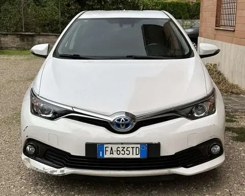 Used TOYOTA AURIS Hybrid 2015 Ad 